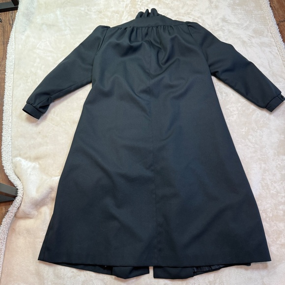 Vintage Bonders Ruffled Black Victorian Style Rain Coat - S (?) - c measurements - Picture 3 of 10